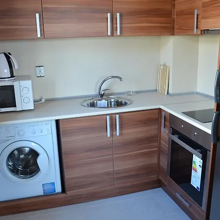 In Complex Chateau Nessebar