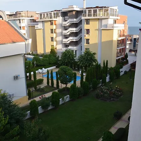 アパート In Complex Chateau Nessebar