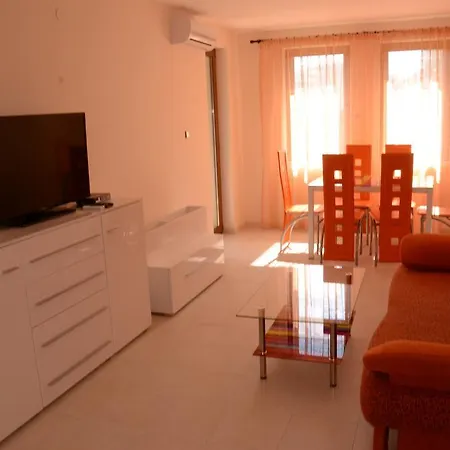 In Complex Chateau Nessebar