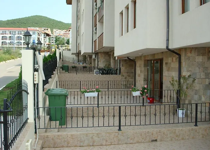 Apartman In Complex Chateau Nessebar Szveti Vlasz